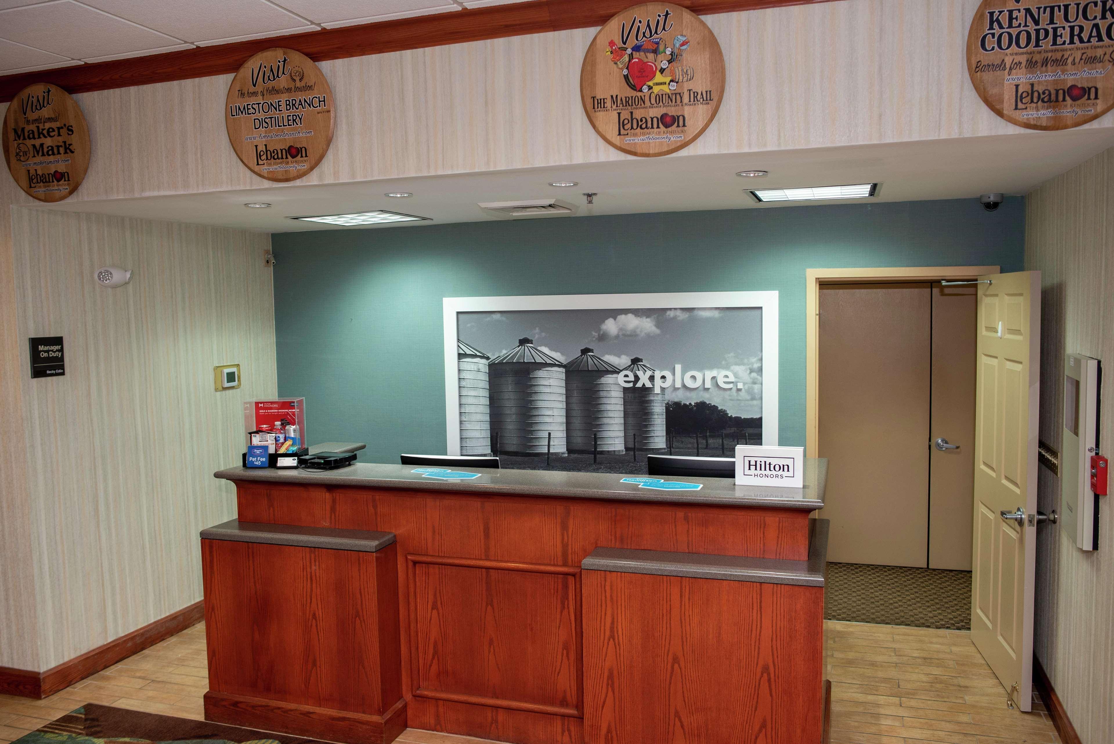 Hampton Inn Lebanon Exterior photo